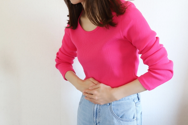 産後の便秘や冷え性に悩む方必見！草加駅近くの整骨院が教える骨盤矯正の効果